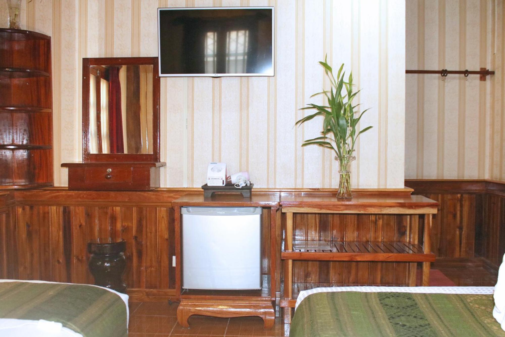 לואנג פרבאנג Apple Guesthouse חדר תמונה
