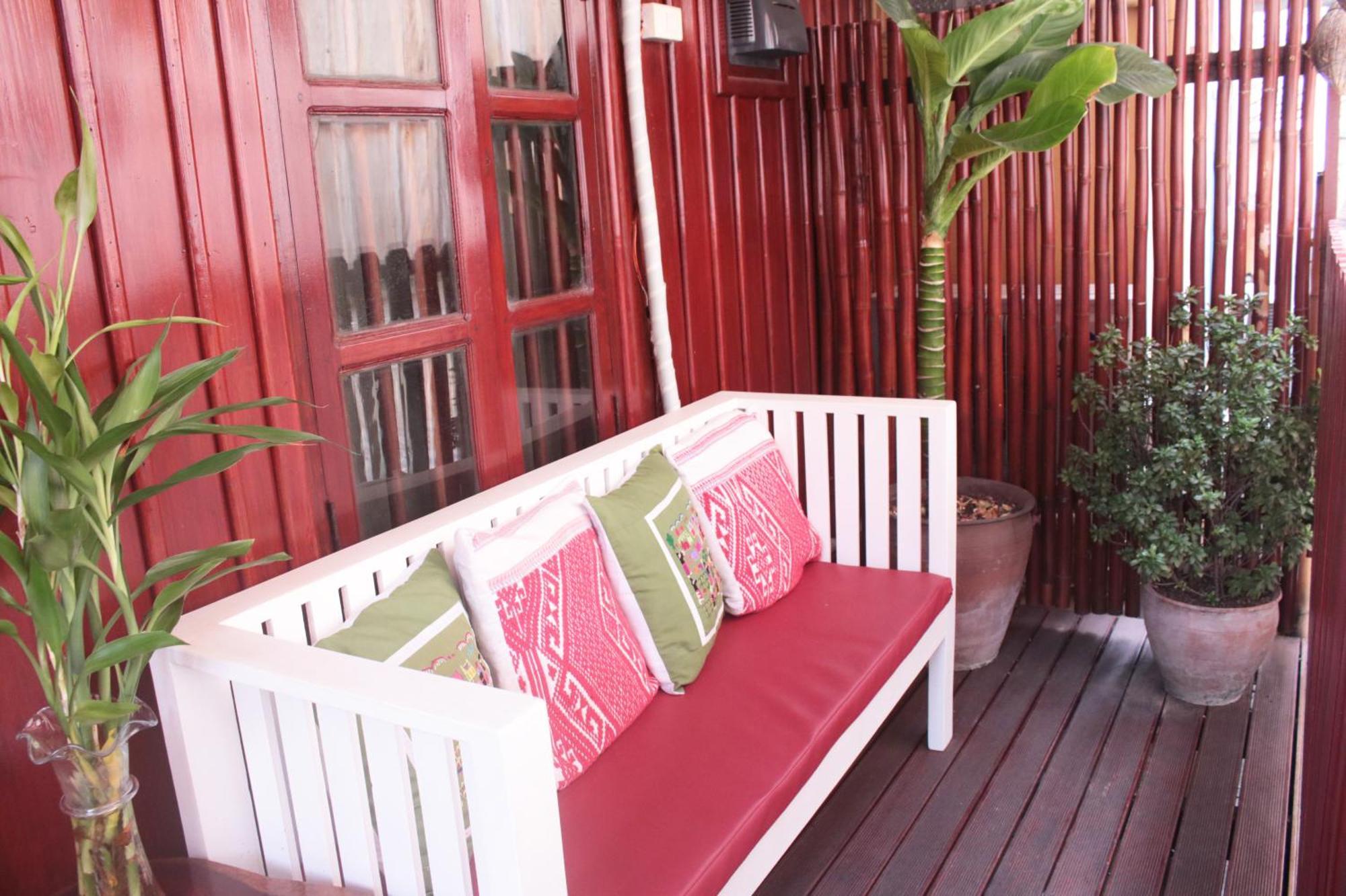 לואנג פרבאנג Apple Guesthouse חדר תמונה