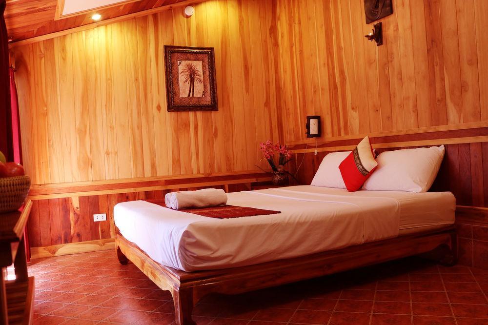 לואנג פרבאנג Apple Guesthouse מראה חיצוני תמונה