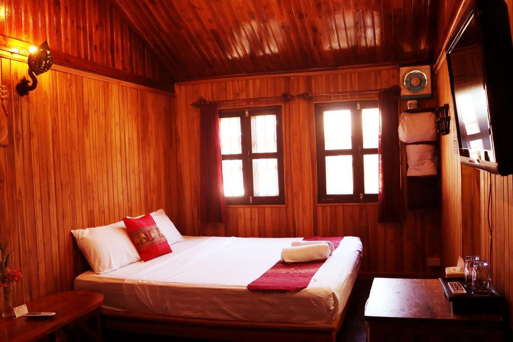 לואנג פרבאנג Apple Guesthouse מראה חיצוני תמונה