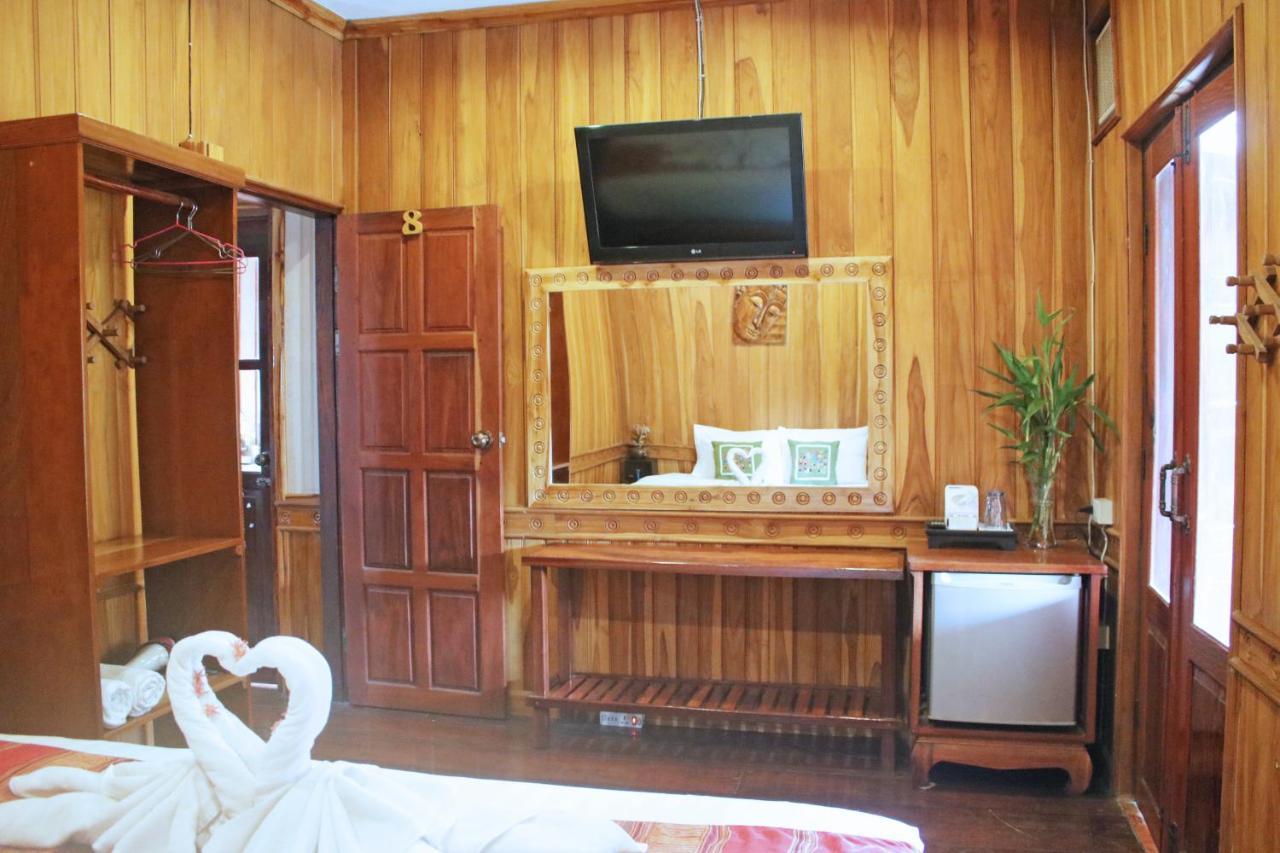 לואנג פרבאנג Apple Guesthouse מראה חיצוני תמונה