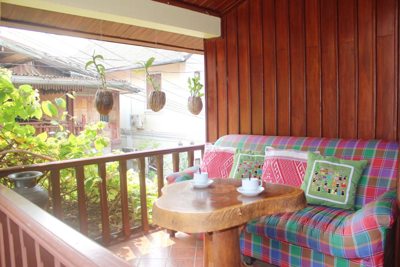 לואנג פרבאנג Apple Guesthouse מראה חיצוני תמונה